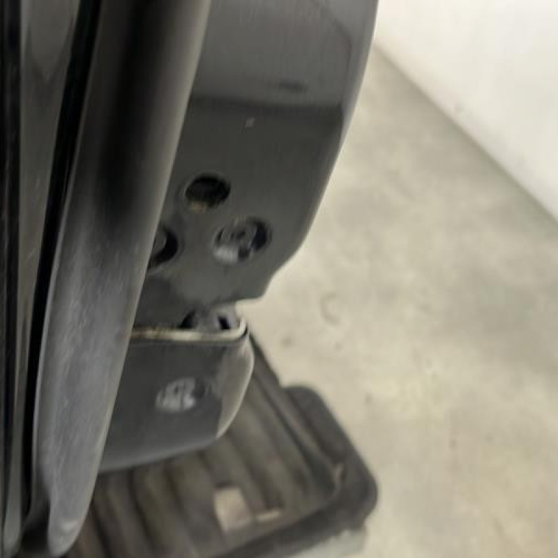 Porte avant gauche FORD FIESTA 6 Photo n°3