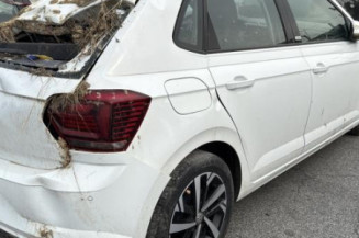 Vitre arriere droit VOLKSWAGEN POLO 6