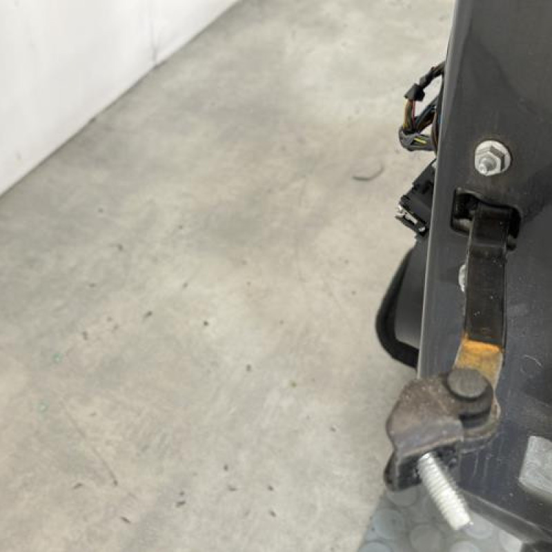 Porte avant gauche OPEL CORSA D Photo n°5