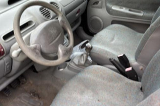 Vitre avant gauche RENAULT TWINGO 1