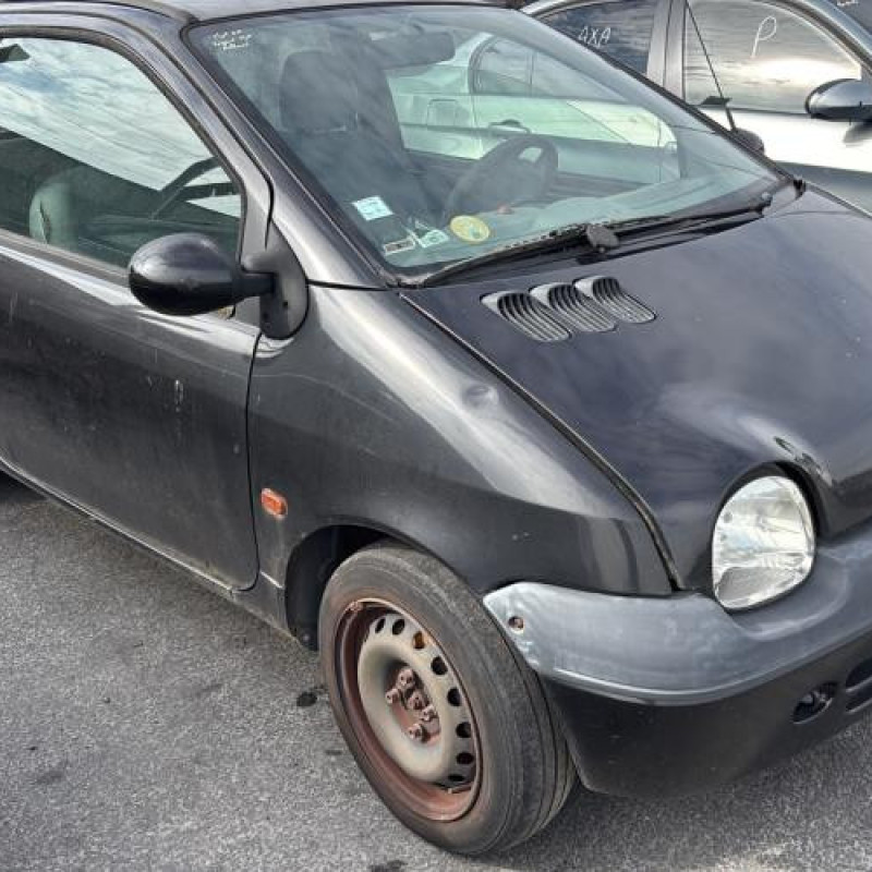 Vitre avant gauche RENAULT TWINGO 1 Photo n°17
