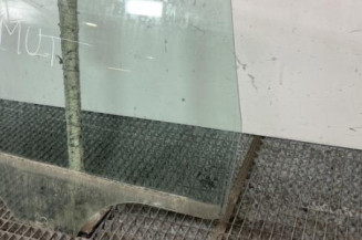 Vitre arriere gauche VOLKSWAGEN POLO 4