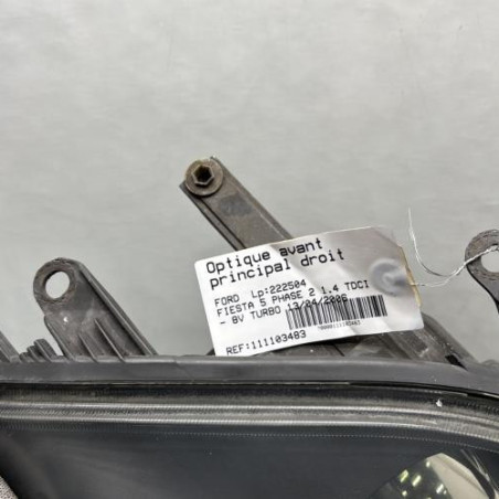 Optique avant principal droit (feux)(phare) FORD FIESTA 5