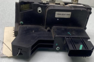 Serrure avant gauche FORD FIESTA 5