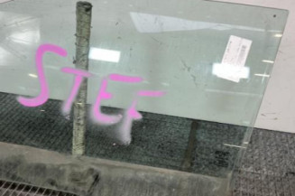 Vitre avant gauche FIAT STILO
