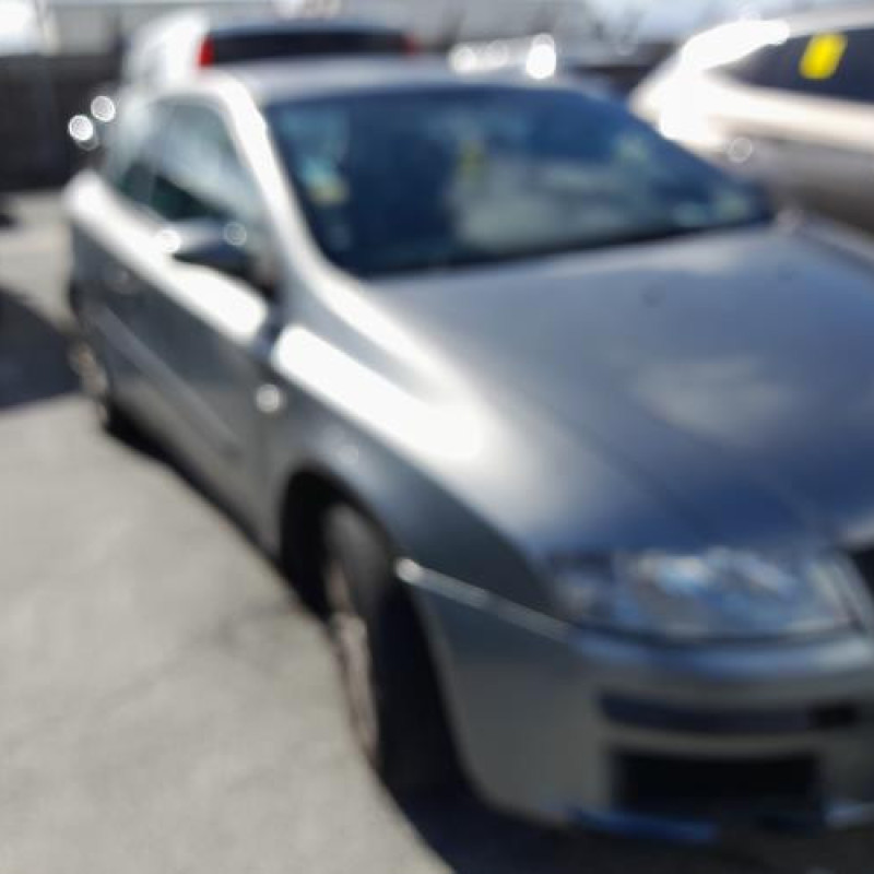 Vitre avant gauche FIAT STILO Photo n°5