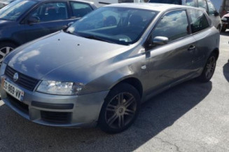 Vitre avant gauche FIAT STILO