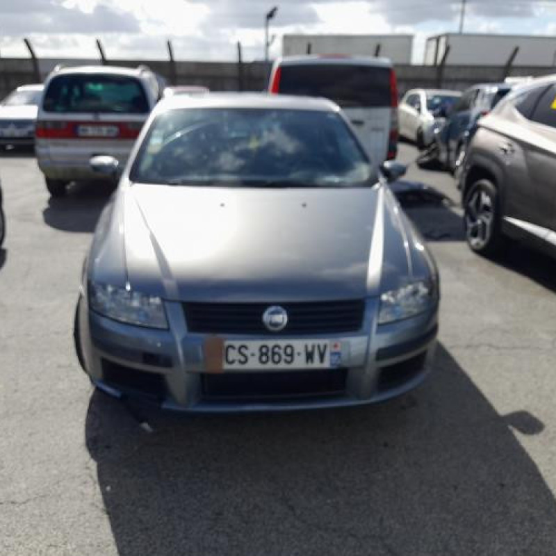 Vitre avant gauche FIAT STILO Photo n°15