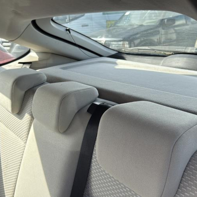 Vitre arriere gauche FORD FOCUS 2 Photo n°19