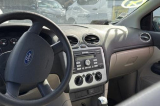 Vitre arriere gauche FORD FOCUS 2