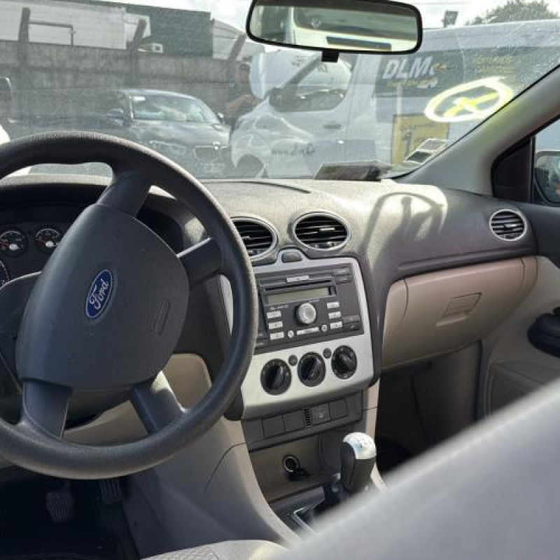 Vitre arriere gauche FORD FOCUS 2 Photo n°20