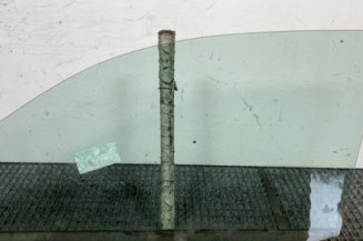 Vitre avant droit VOLKSWAGEN GOLF 4