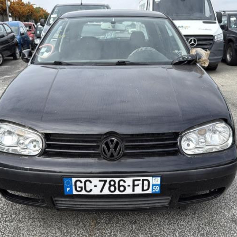 Vitre avant droit VOLKSWAGEN GOLF 4 Photo n°12