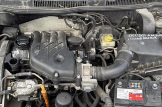 Vitre avant droit VOLKSWAGEN GOLF 4