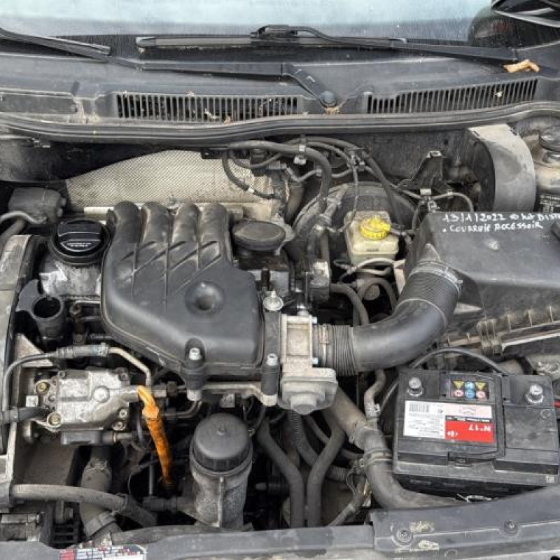 Vitre avant droit VOLKSWAGEN GOLF 4 Photo n°13