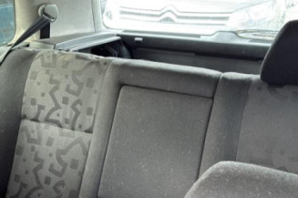 Vitre avant droit VOLKSWAGEN GOLF 4