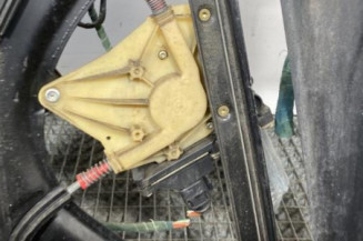 Leve vitre electrique avant droit AUDI A3 1