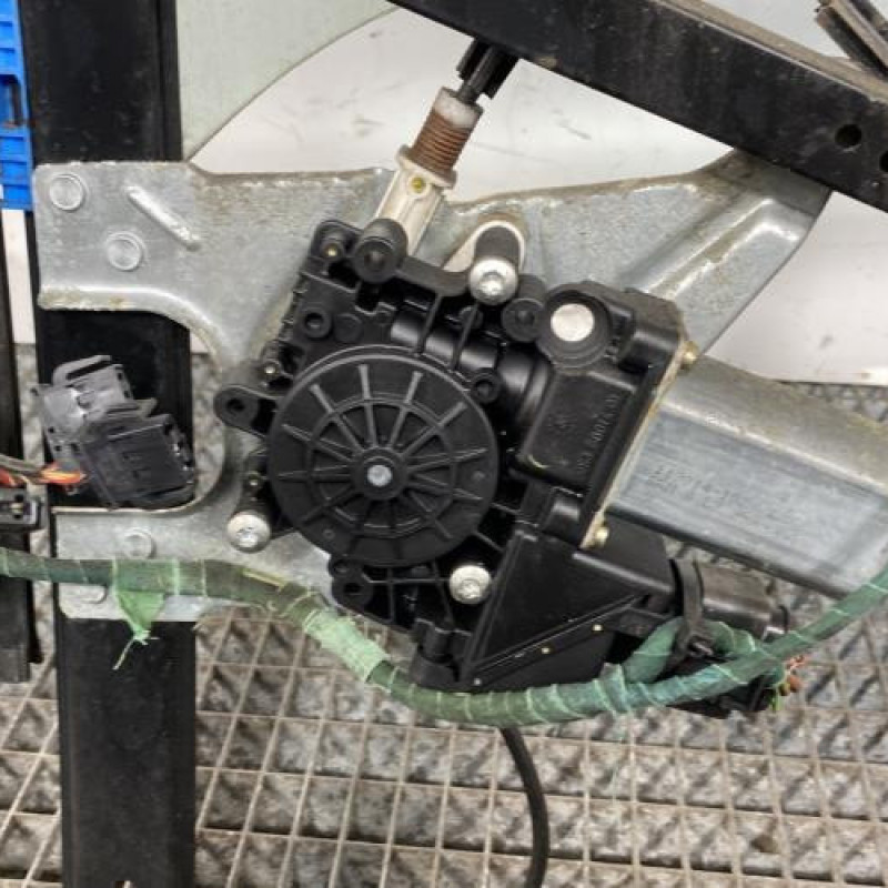 Leve vitre electrique avant droit AUDI A3 1 Photo n°3