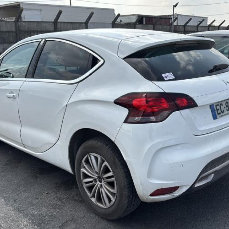 Pedale d'embrayage CITROEN DS4 Photo n°8