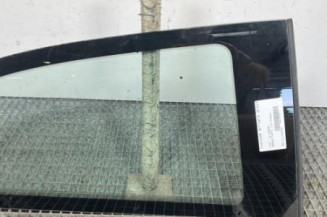 Custode arriere droit FIAT GRANDE PUNTO Photo n°1