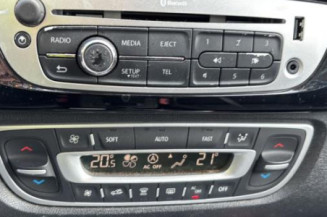 Reservoir essence RENAULT SCENIC 3