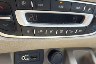 Reservoir essence RENAULT SCENIC 3