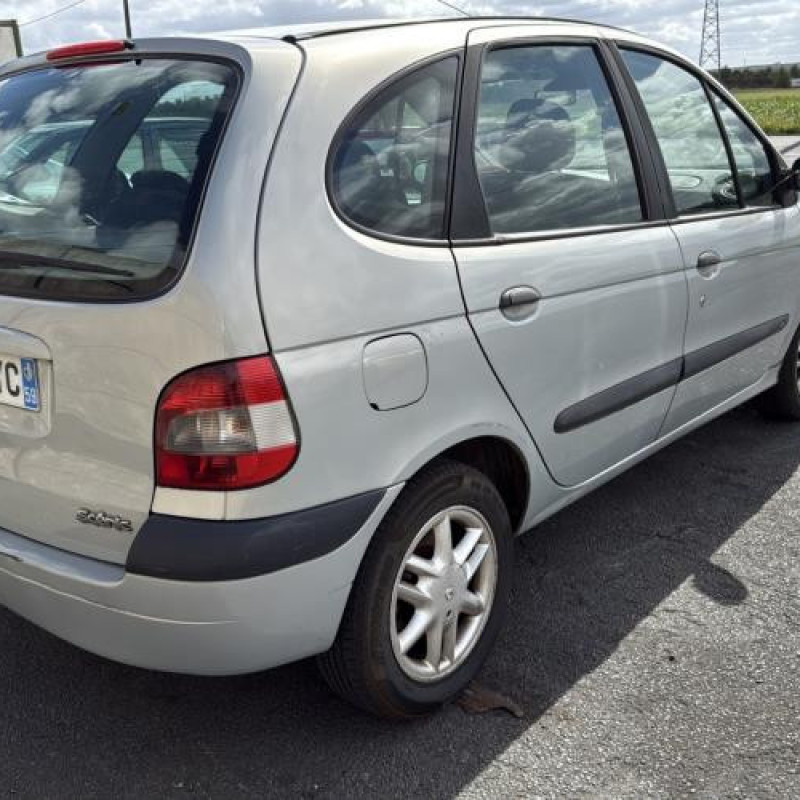 Aile avant droit RENAULT SCENIC 1 Photo n°7