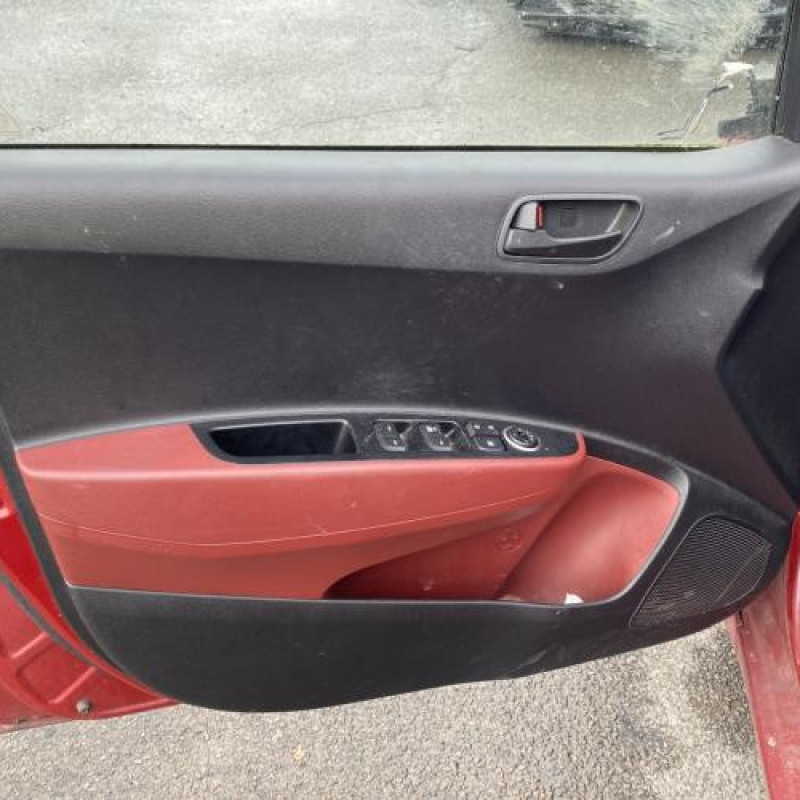 Malle/Hayon arriere HYUNDAI I 10 2 Photo n°19