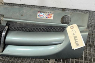 Calandre PEUGEOT PARTNER 1