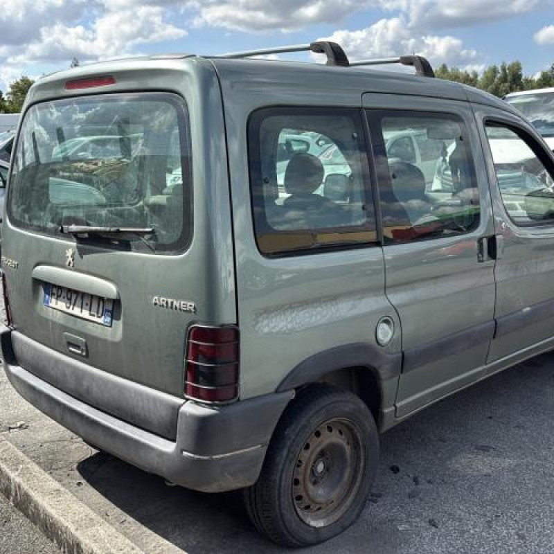 Capot PEUGEOT PARTNER 1 Photo n°12