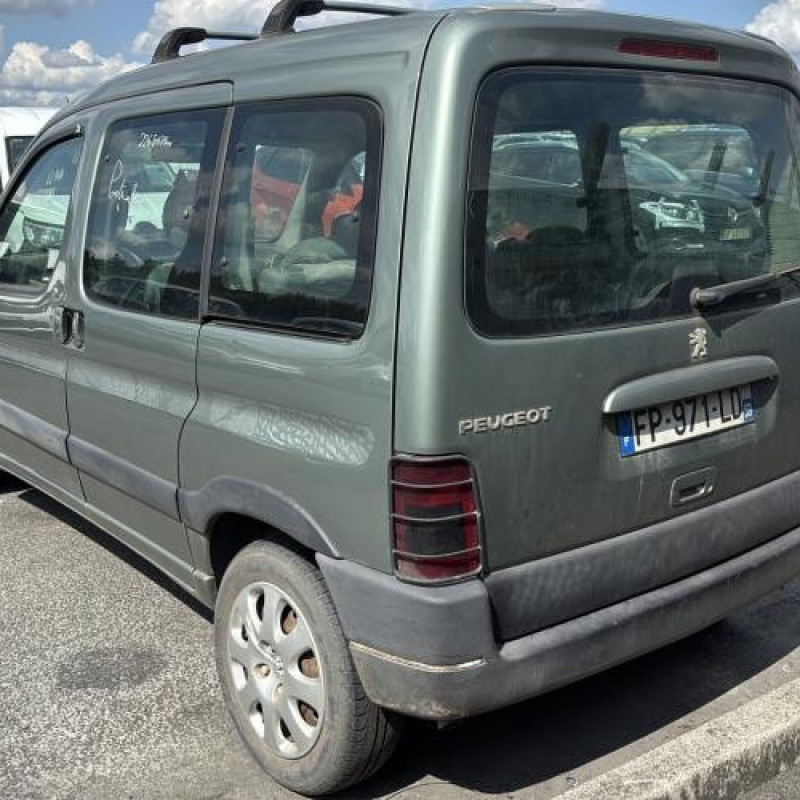 Capot PEUGEOT PARTNER 1 Photo n°13
