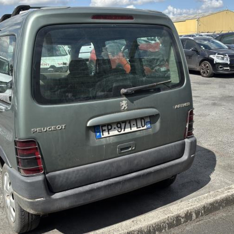 Capot PEUGEOT PARTNER 1 Photo n°14