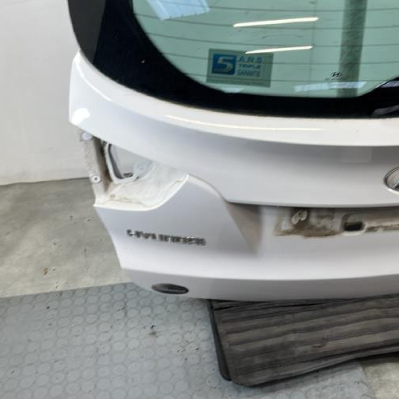 Malle/Hayon arriere HYUNDAI IX 35 Photo n°5