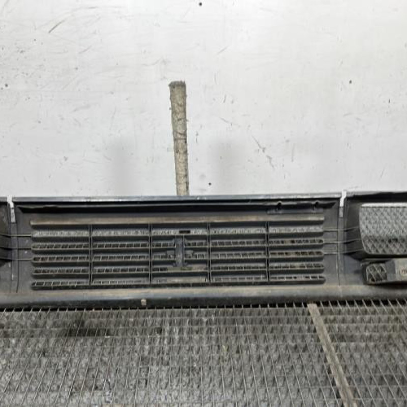 Calandre RENAULT EXPRESS Photo n°4