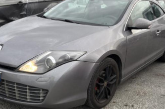 Reservoir essence RENAULT LAGUNA 3 Photo n°1
