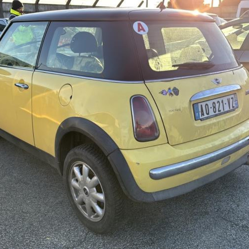 Pare choc arriere MINI MINI 1 R50/R53 Photo n°11