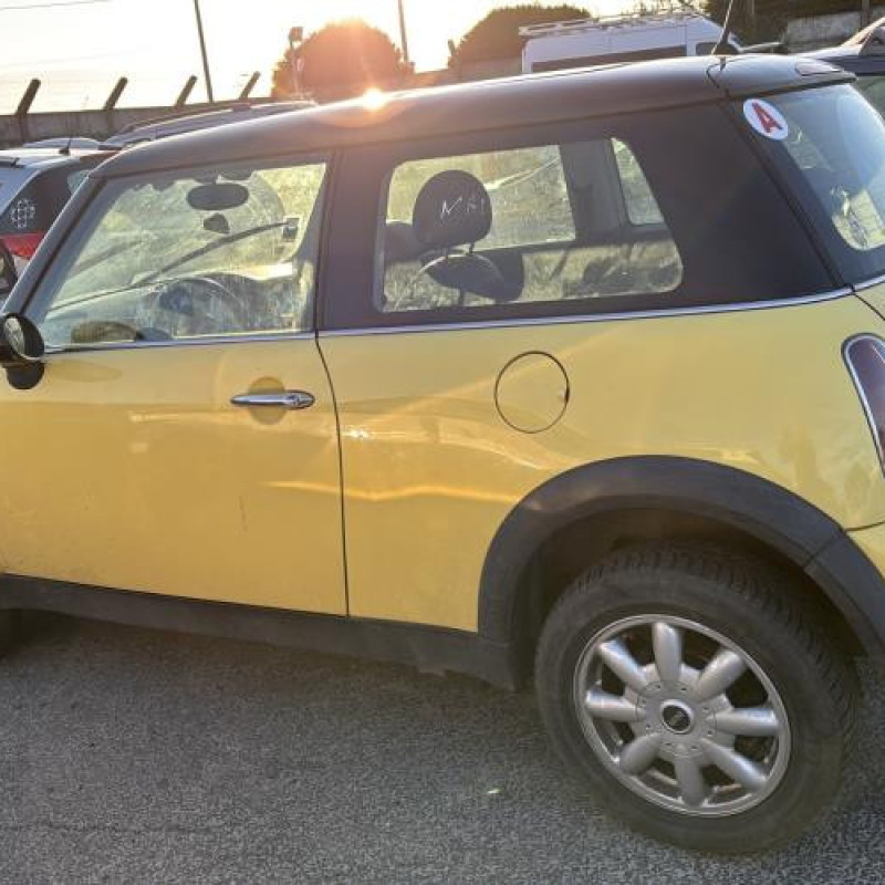 Pare choc arriere MINI MINI 1 R50/R53 Photo n°14