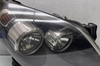 Optique avant principal droit (feux)(phare) OPEL ASTRA H Photo n°1