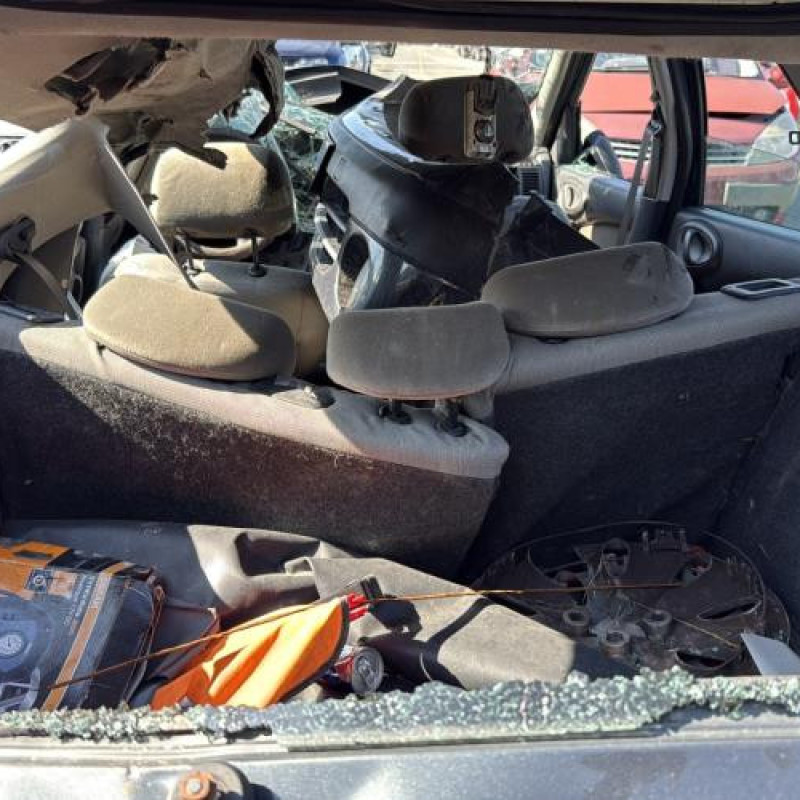 Feu arriere principal gauche (feux) CITROEN XSARA Photo n°11