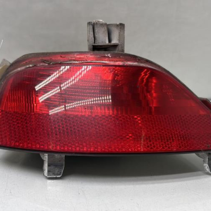 Anti brouillard arriere droit DACIA SANDERO 2 Photo n°1