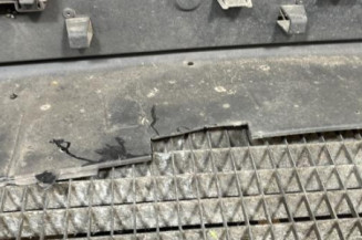 Pare choc arriere PEUGEOT 508 1