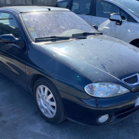 Reservoir essence RENAULT MEGANE 1