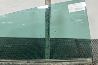 Vitre arriere droit HYUNDAI IX 35 Photo n°1