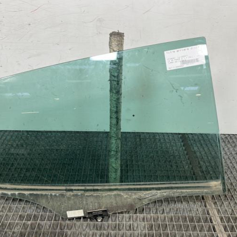 Vitre arriere droit HYUNDAI IX 35 Photo n°1
