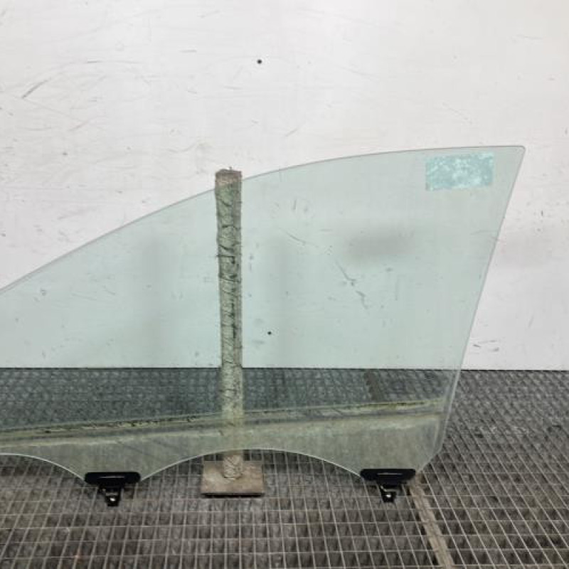 Vitre avant droit HYUNDAI IX 35 Photo n°4