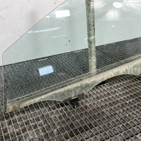 Vitre avant gauche HYUNDAI IX 35
