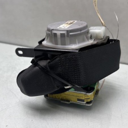 Pretensionneur de ceinture avant droit TOYOTA YARIS 2 Photo n°1