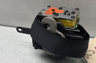 Pretensionneur de ceinture avant droit TOYOTA YARIS 2