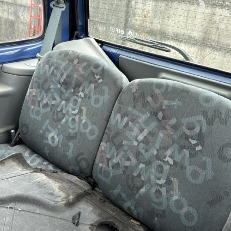 Pare choc avant RENAULT TWINGO 1 Photo n°19