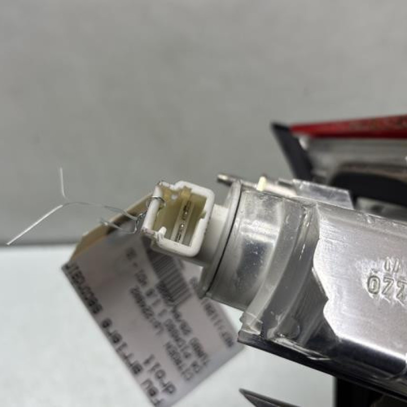 Feu arriere secondaire droit (feux) CITROEN C4 PICASSO 1 Photo n°3